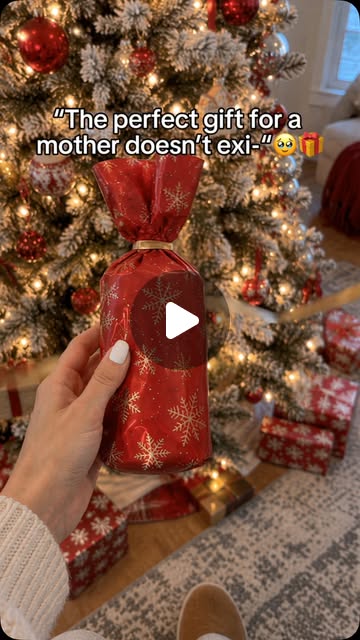 ForeverTree™ — Recordable Voice Memory Christmas Ornament